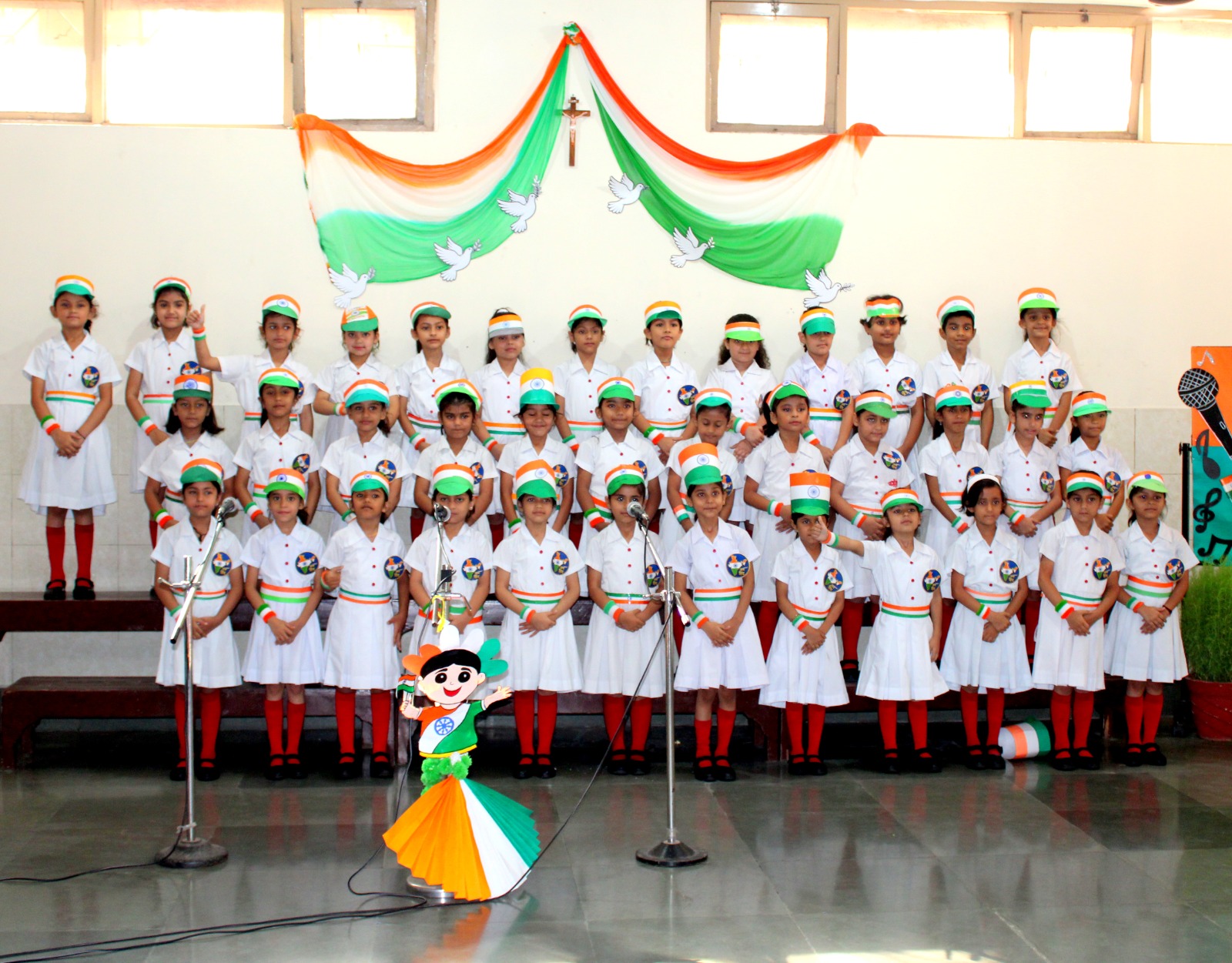 PATRIOTIC SINGING COMPETITION CLASSES- 1 &2